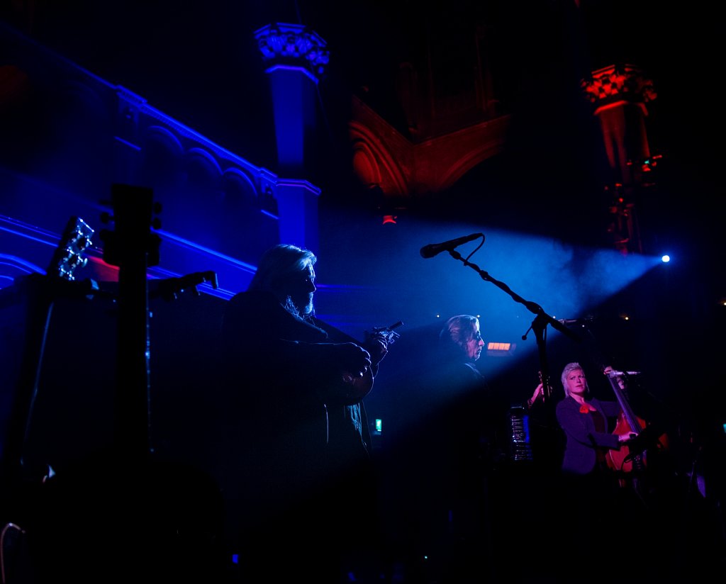 Show-of-Hands-Union-Chapel-09NOV17-5706.jpg