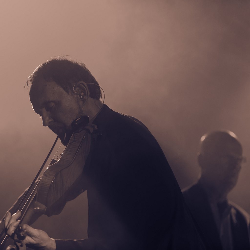 Oysterband-Union-Chapel-25NOV17-3331-Edit.jpg