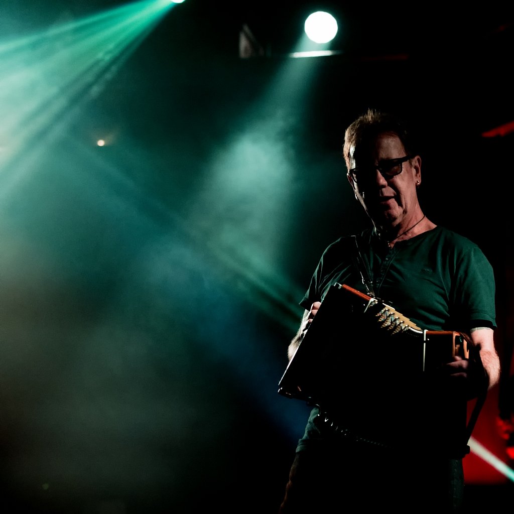 Oysterband-Union-Chapel-25NOV17-2109-Edit.jpg